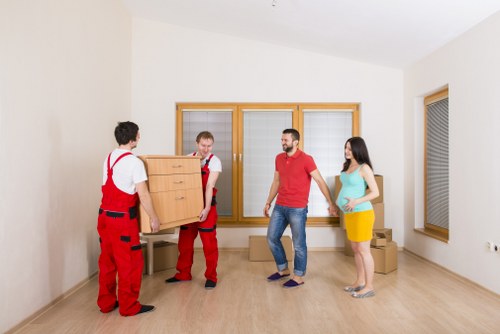 Organised moving day preparation for a Slough house relocation