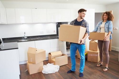 Packing and loading a moving truck in Slough efficiently