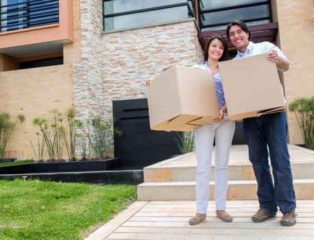 Choosing the right removal truck hire option in Slough